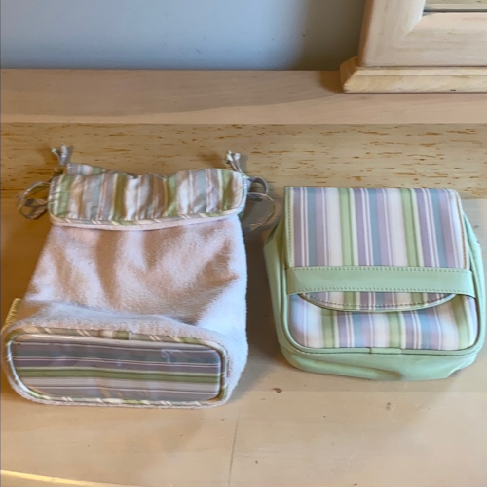 Bath and Bodyworks cosmetic bags